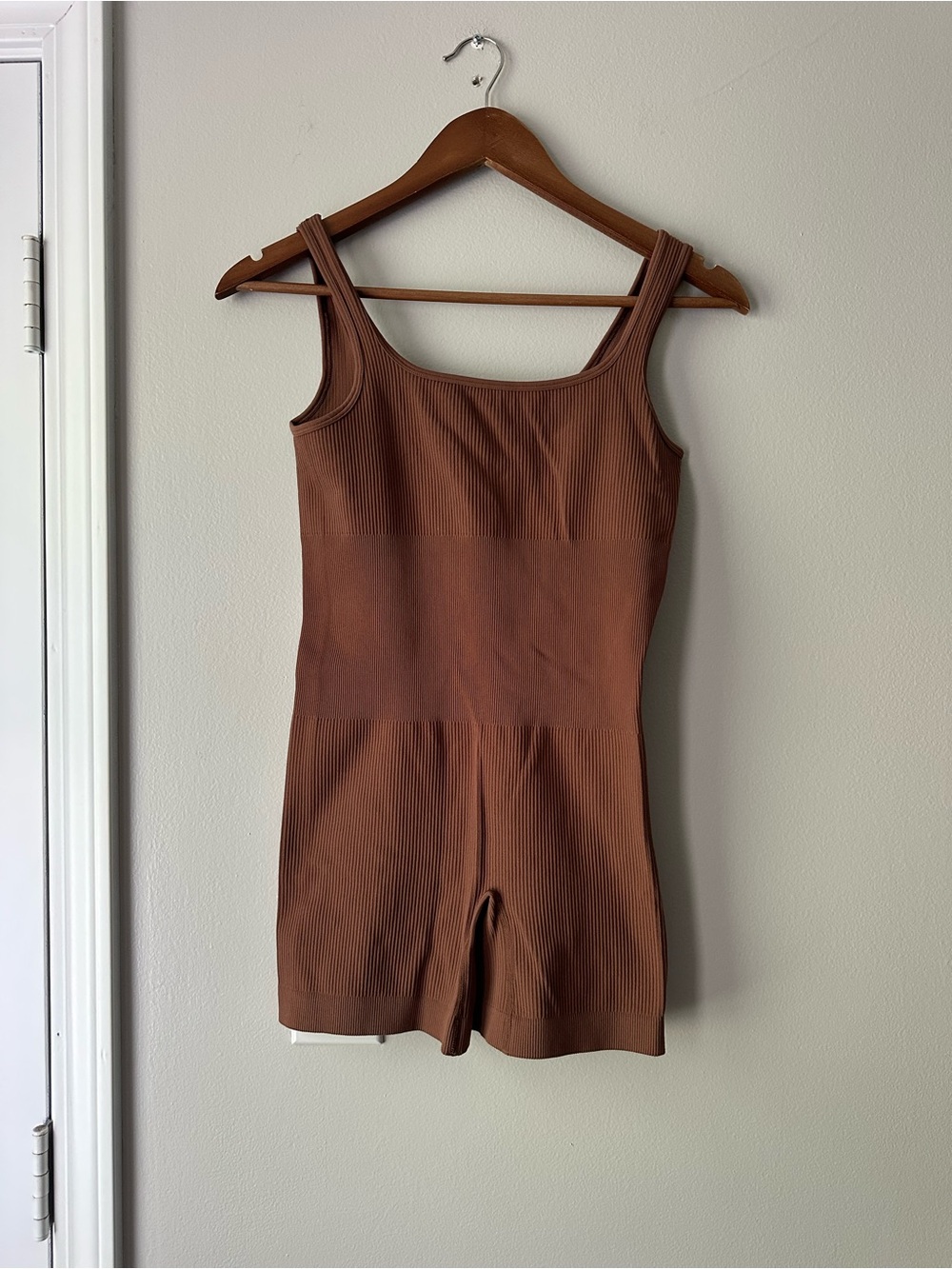 Amazon Essentials Brown Ribbed Sleeveless Romper